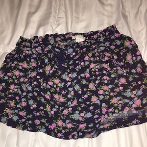 booty shorts with pockets from forever 21